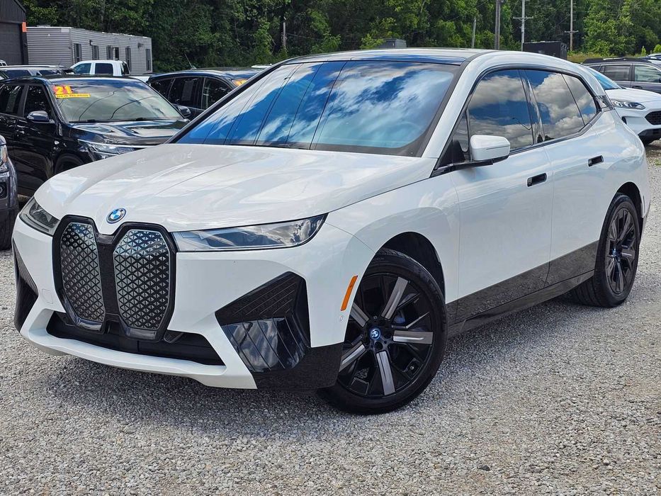 BMW iX xDrive50 2024 | 516 к.с. | 111.5 kWh | Запас 500+ км