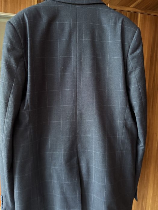 Garnitur chłopiecy rozmiar 164 stan jak nowy