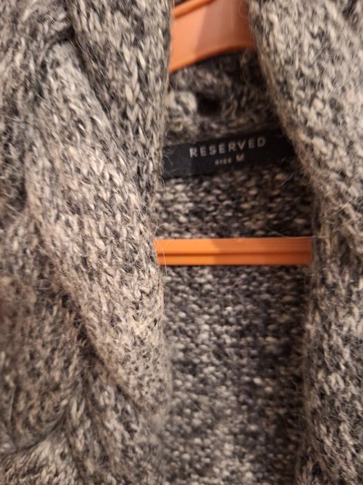 Ciepły sweter kardigan długi