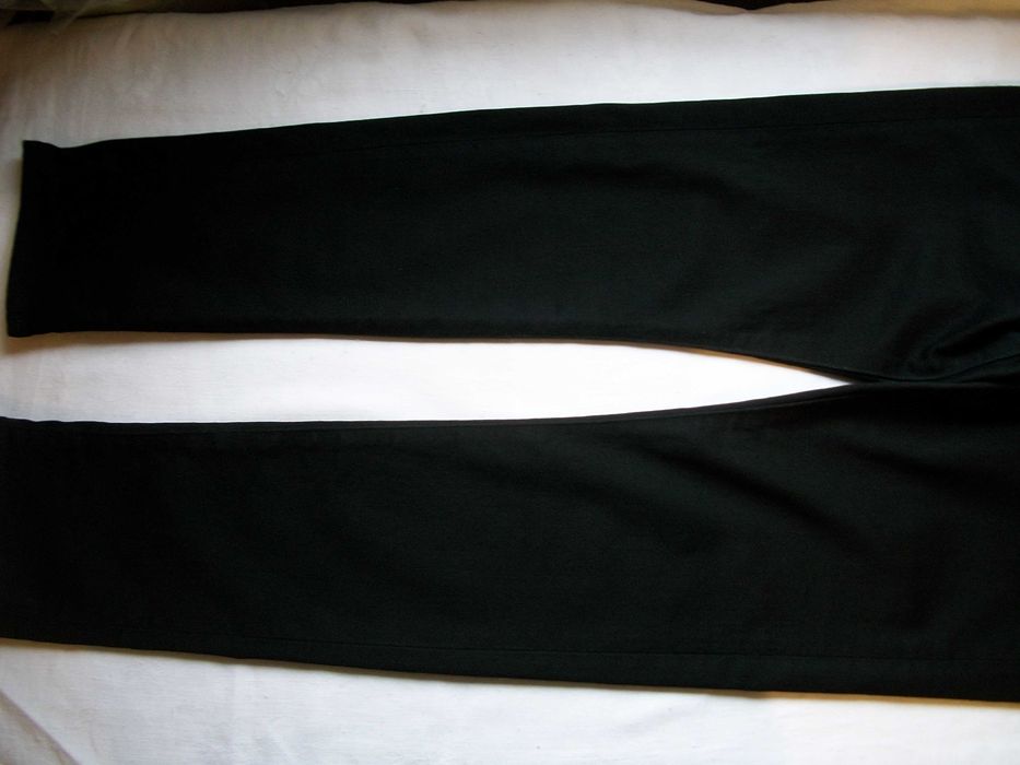 черные джинсы Levis  519 32-30 полут. 39-39.5 см оригинал