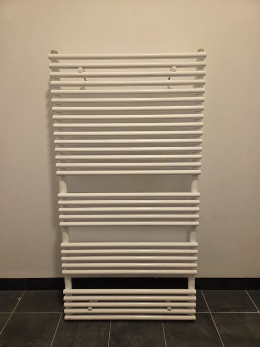 Grzejnik lazienkowy Nowy drabinka