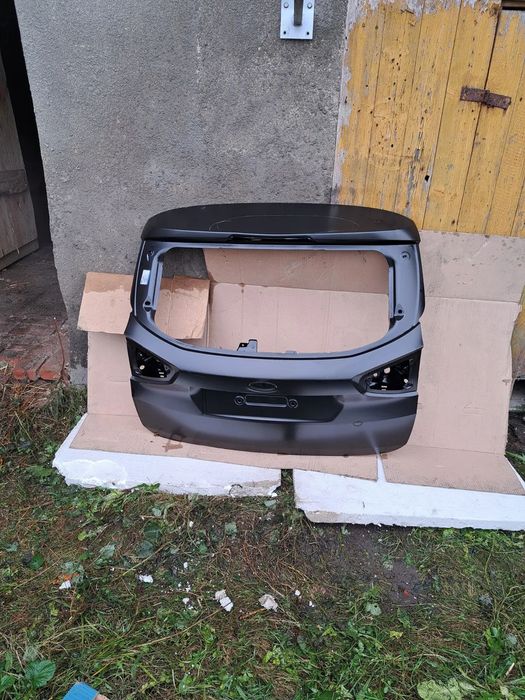 Klapa tył tylna Ford C-Max II MK-2 Lift F1CB-R40404-AB 2060641 PF1CB-R40410-AC klapa pokrywa bagażnika Ford C-Max MK-2 II Lift 2014 2015 2016 2017 2018 2019