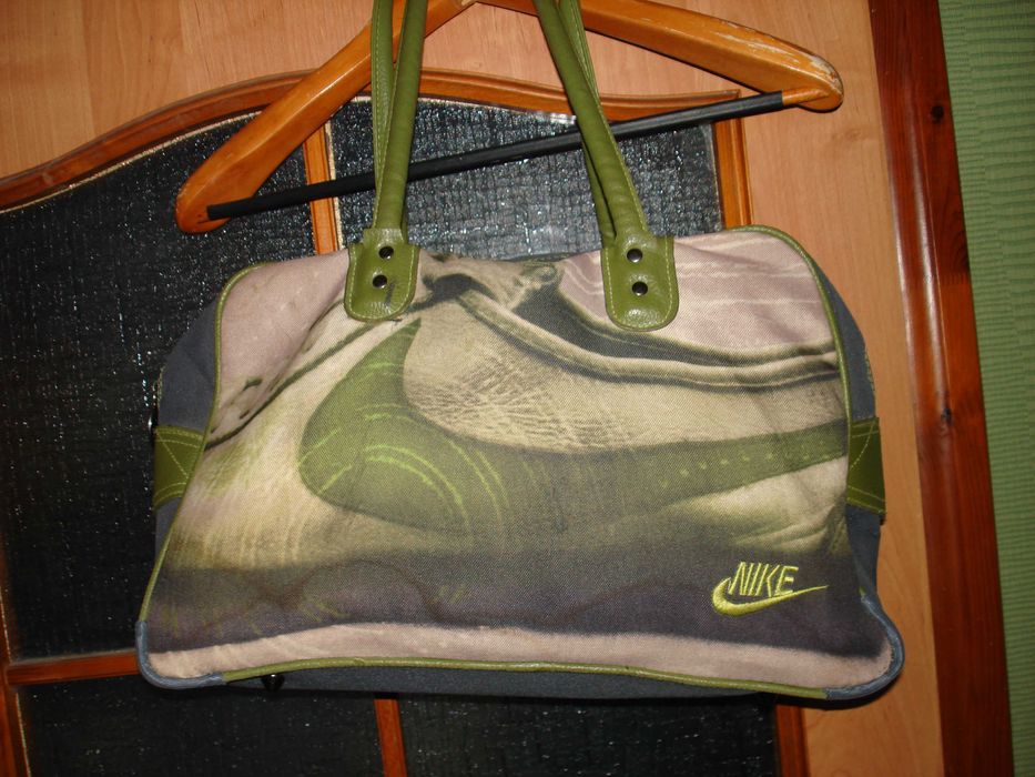 Nike Cortez Duffle Tote Travel Bag