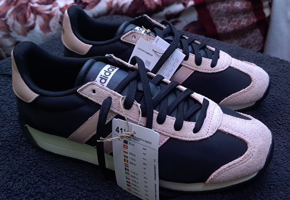 Adidas Sneakersy Damskie Runvista HQ2332 Czarny
