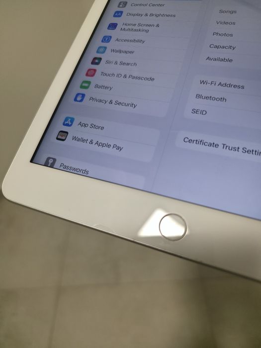 iPad 5 покоління. 2017 рік. 128GB. Silver. Гарантія