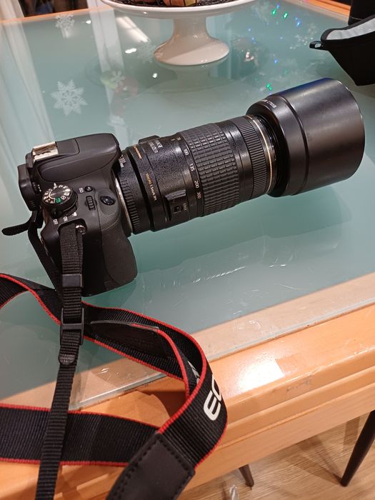 Canon 100d com 3 lentes: EF 70-300 IS USM
