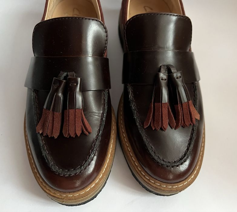 Лофери Clarks