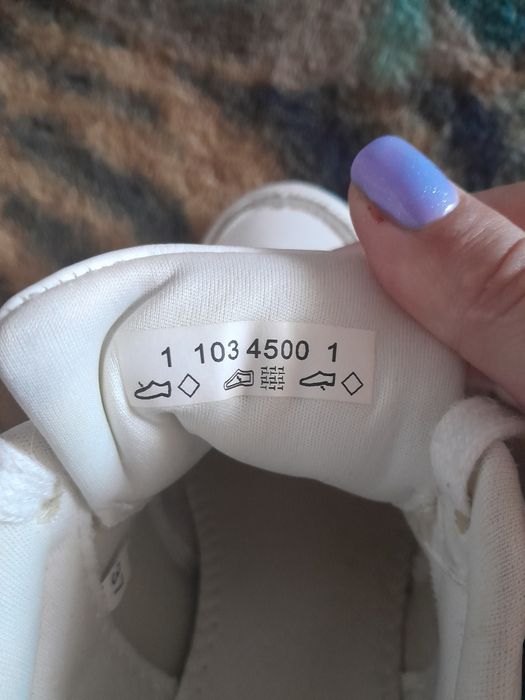 Жіночі кросівки Graceland