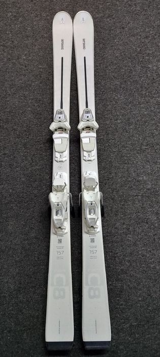 Narty 157 cm Atomic CLOUD C8 + wiązanie M10 2023r.