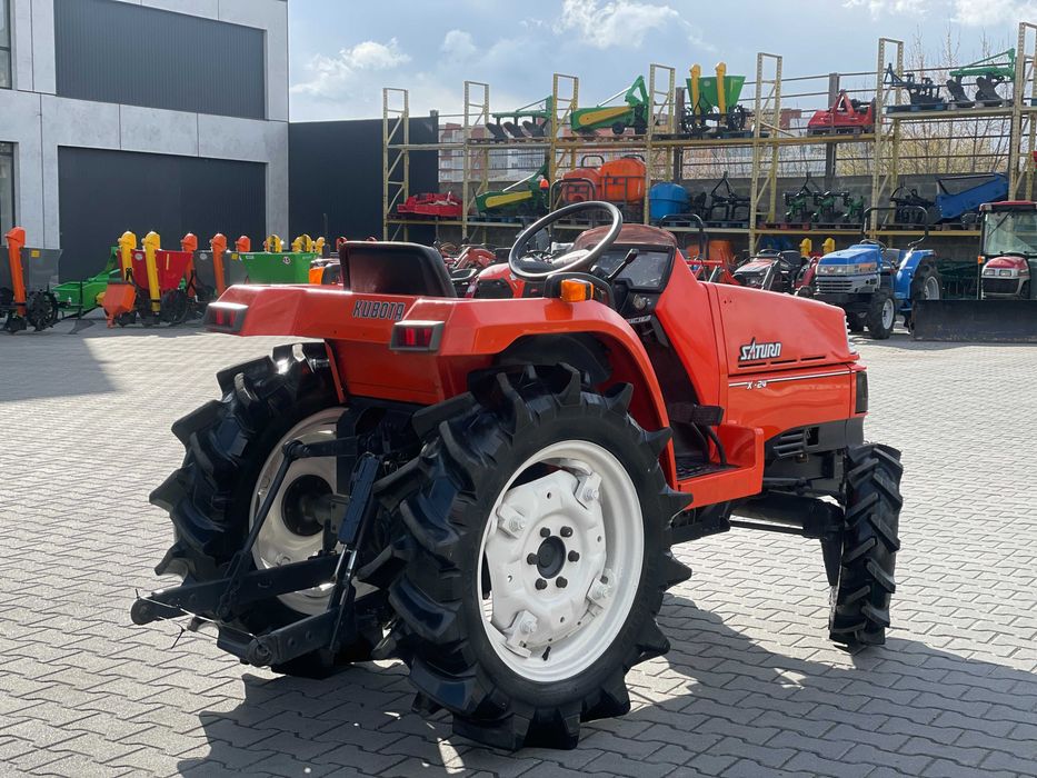 Kubota X-24 SATURN Японський Трактор