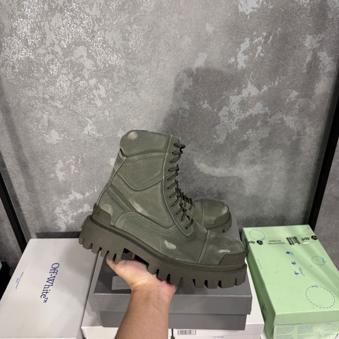 Balenciaga Strike Boots Khaki Green: 33 000 грн. - Кроссовки для