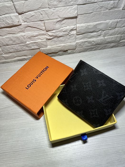 Louis Vuitton portfel czarny