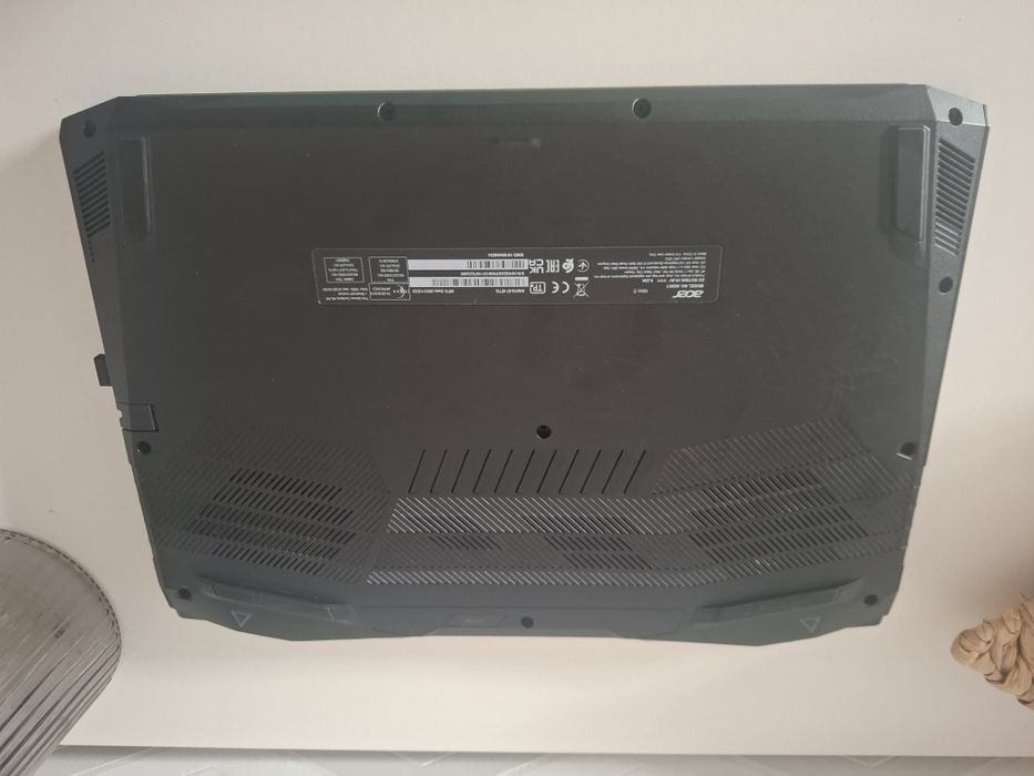 Acer nitro 5 w dobrym stanie (OPIS)!!
