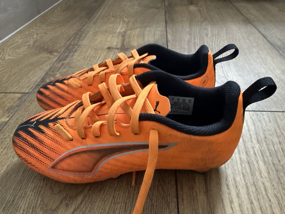 Buty piłkarskie korki Puma Ultra r. 33, 20 cm