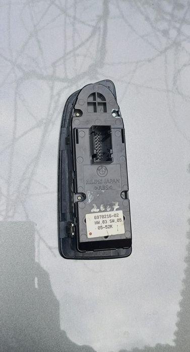 Comando / botão do elevador vidro frente esquerdo Bmw Serie-1 (E87)
