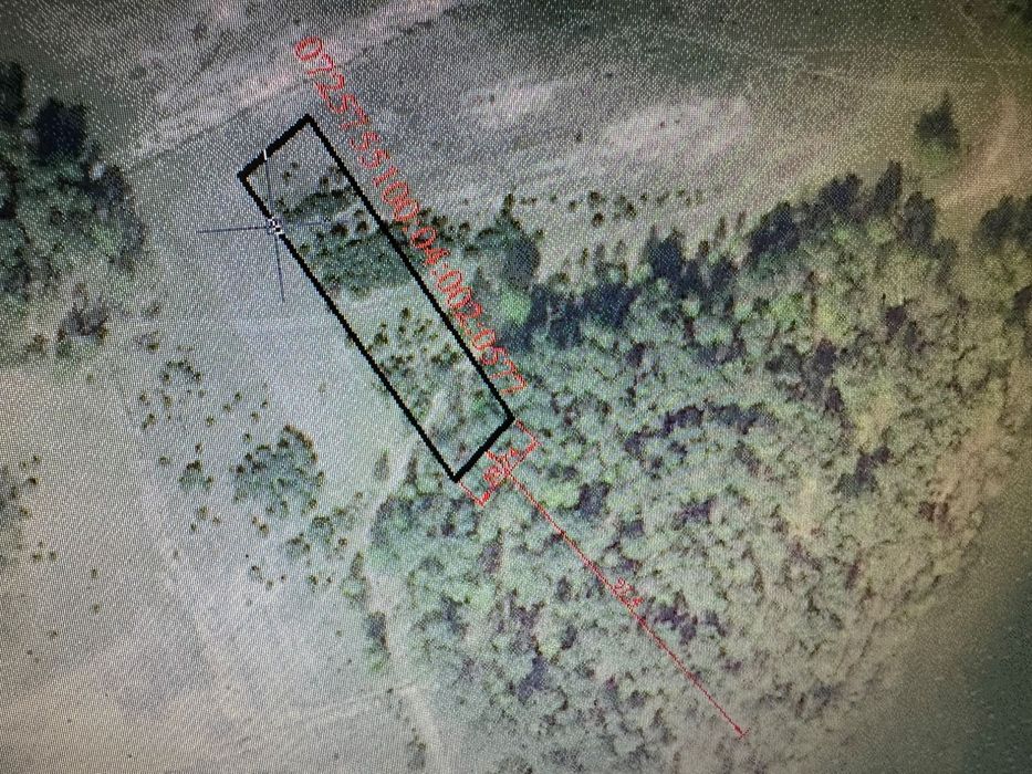 Продається земельна ділянка біля озера Пісочне с. Мельники