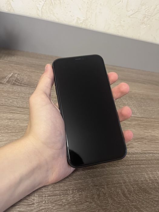 Iphone 11 black 64gb