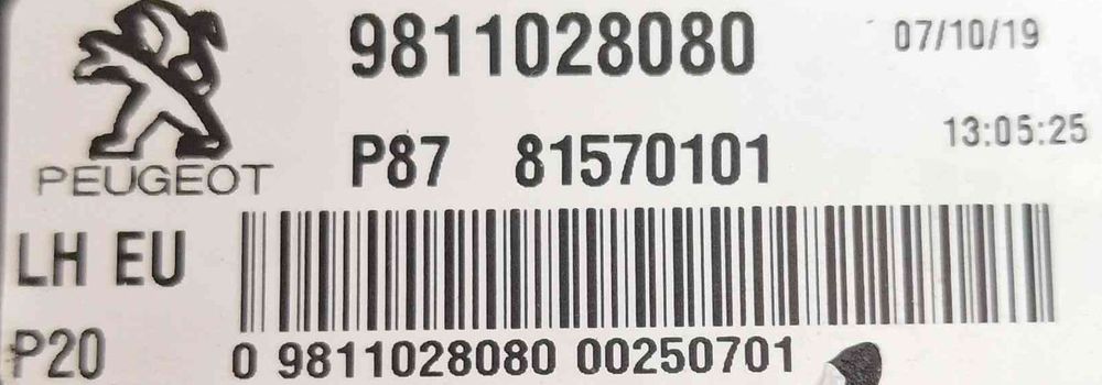 Farolim Esquerdo 9811028080 - PEUGEOT 5008 II