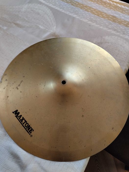 Різне поміняю на муз центр.