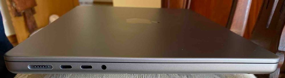 MacBook Pro 14 M3 16GB RAM 512GB SSD ainda em Garantia Apple