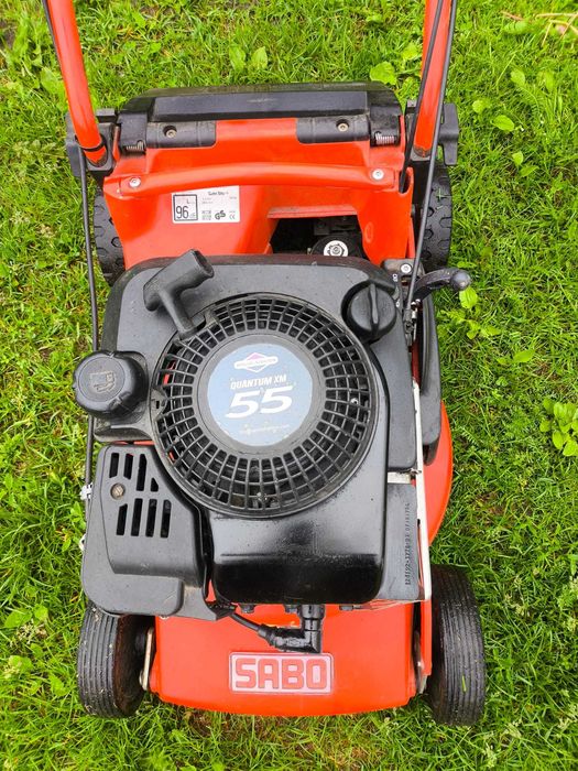 Kosiarka spalinowa do trawy Briggs and Stratton STAN BARDZO DOBRY