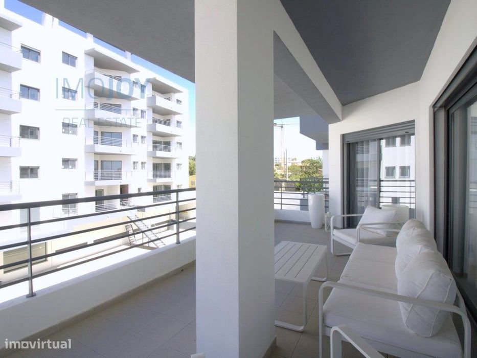 Apartamento T3 em Olhão — Quelfes, Faro