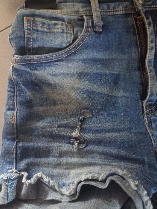 Krótkie spodenki dżinsowe dziewczęce/damskie rozm XS
