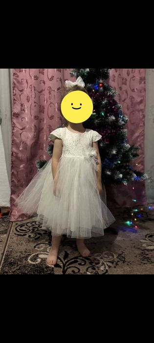 Новорічна сукня для маленької красуні