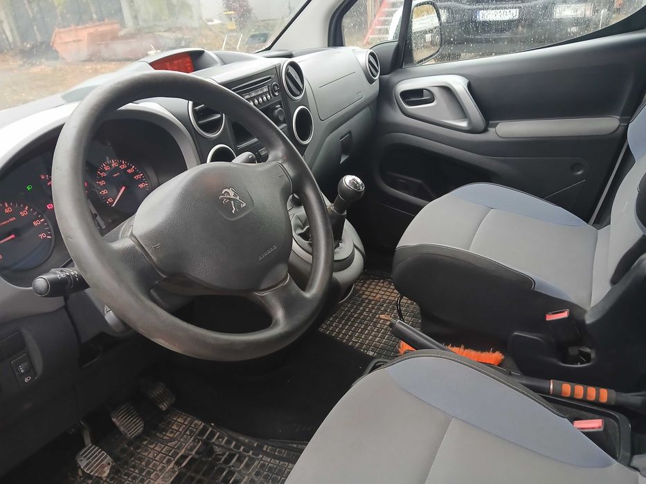 Sprzedam Peugot Partner 2016r. 100 KM