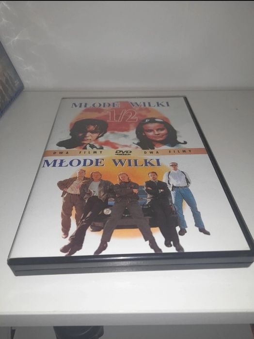 Młode Wilki 1 i 1/2