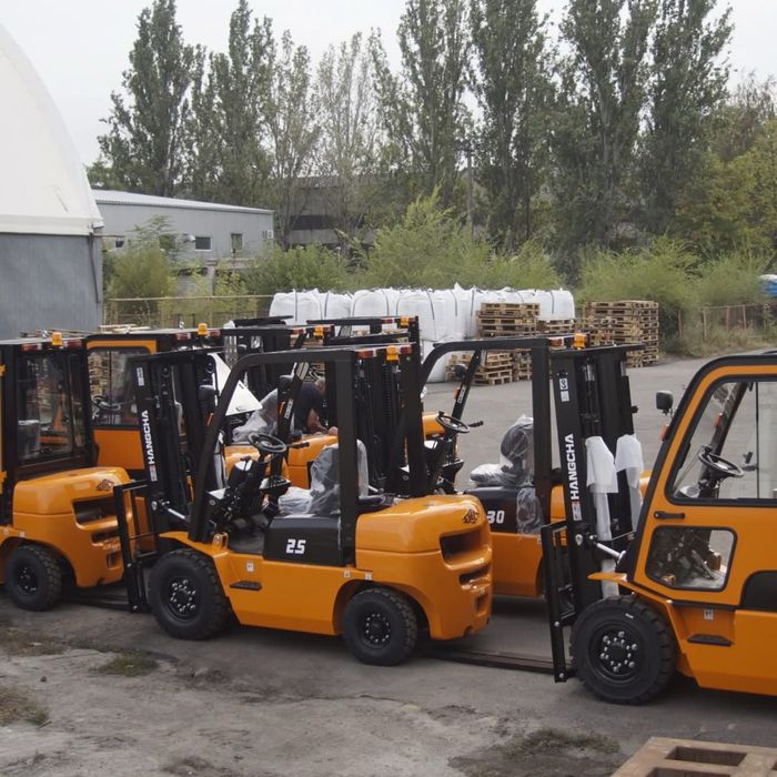 Вилочний Погрузчик Навантажувач дизель електро газ Hangcha Hyundai