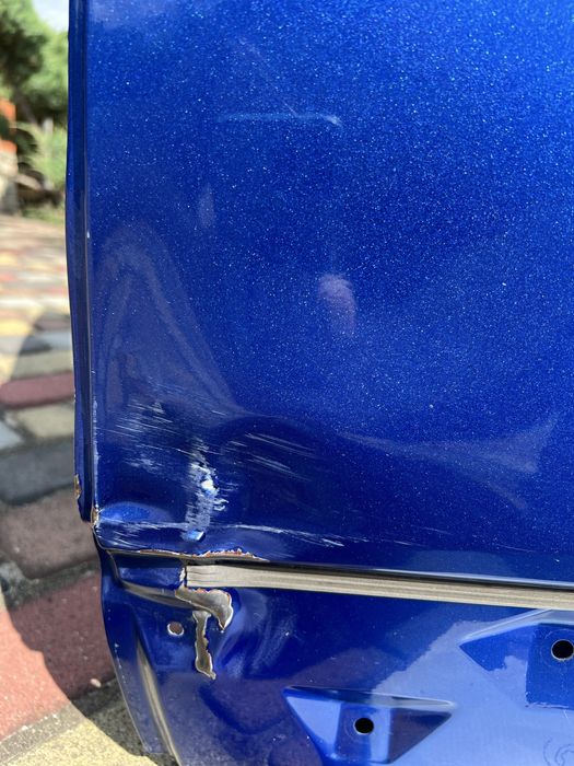 Левая задняя дверь Suzuki  сх4 с 2013г