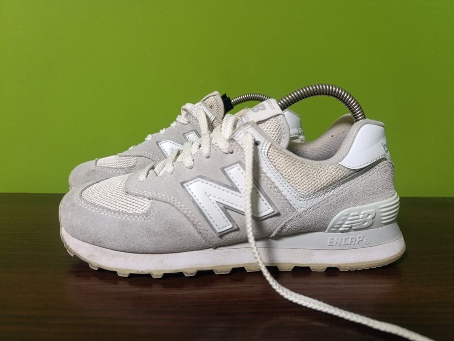 Кросівки New Balance  Classic 574 р.37