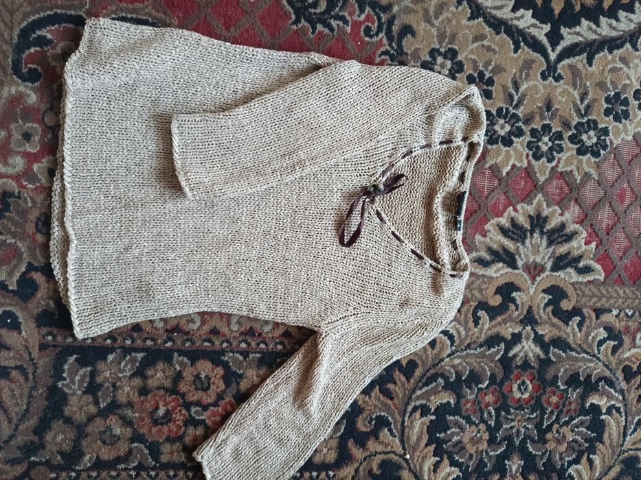 Zamienię ubrania bluzki torebkę sukienki legginsy spodnie