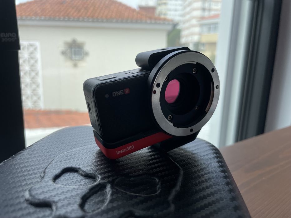 Insta360 Backbone para lentes MFT