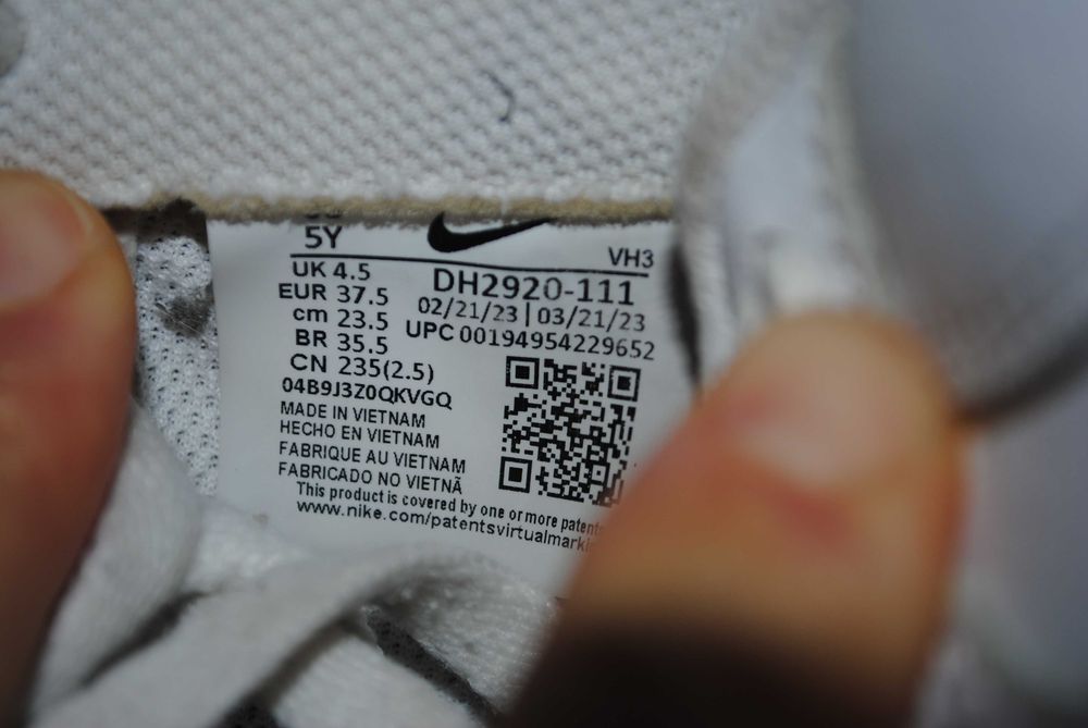 Skórzane sneakersy buty sportowe Nike Air Force 1 roz 37,5