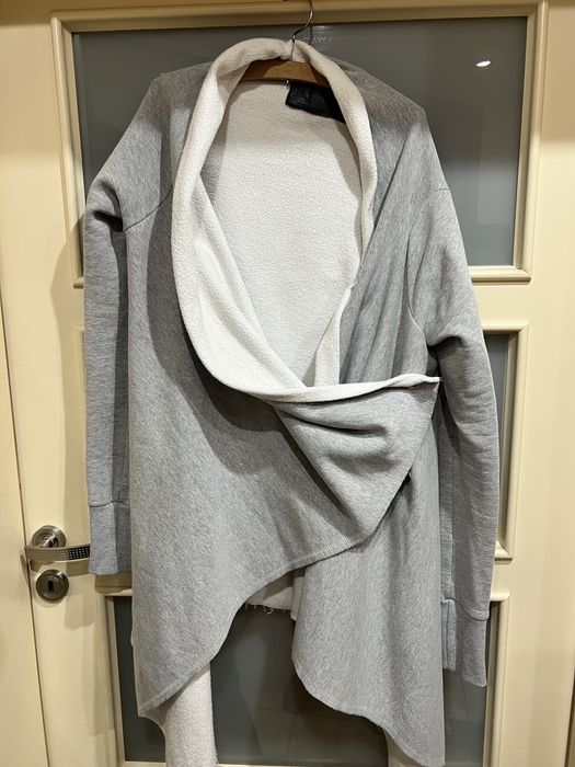 Bluza narzutka Agi Jensen