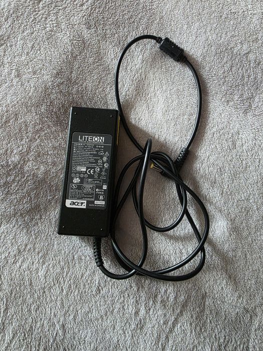 Зарядний пристрій Acer 19V 4.74A 90W 5.5*1