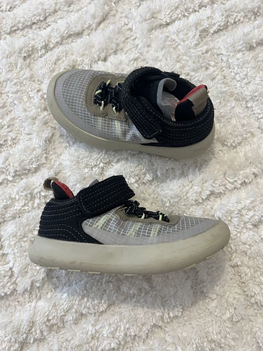 Кросівки Zara на хлопчика