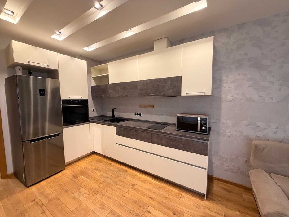 Без комісії, 2к квартира, 67м², меблі, техніка