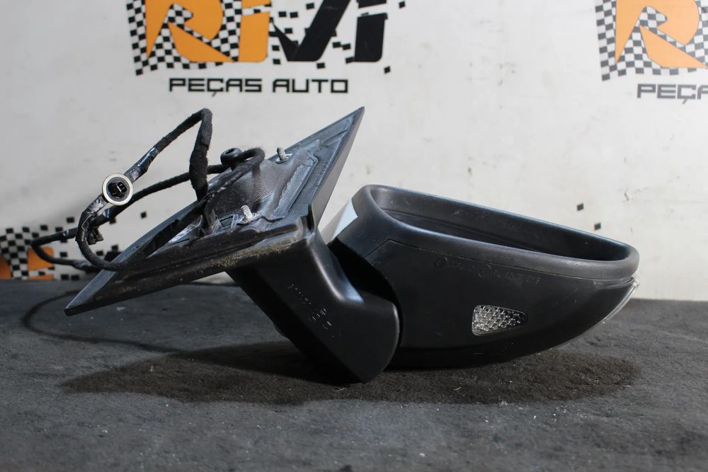 Retrovisor / espelho direito VOLKSWAGEN Scirocco (137, 138)