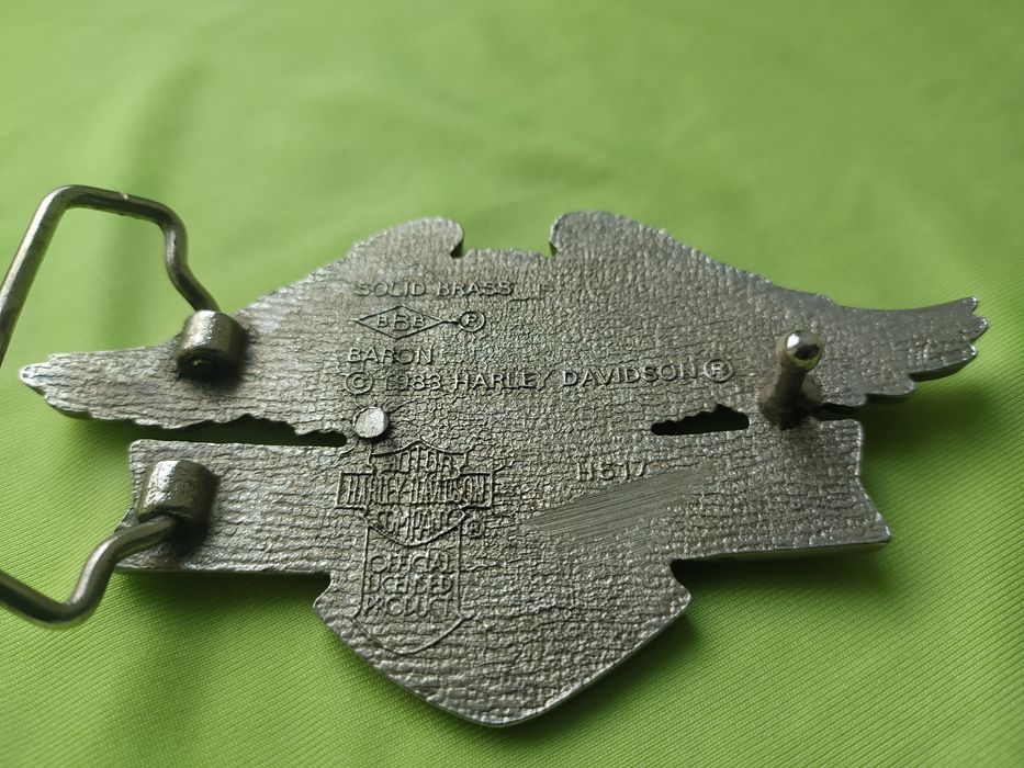 Пряжка бляха на ремень Harley-Davidson мото оригинал 1983г.