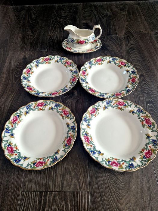 Porcelanowy serwis obiadowy Floradora