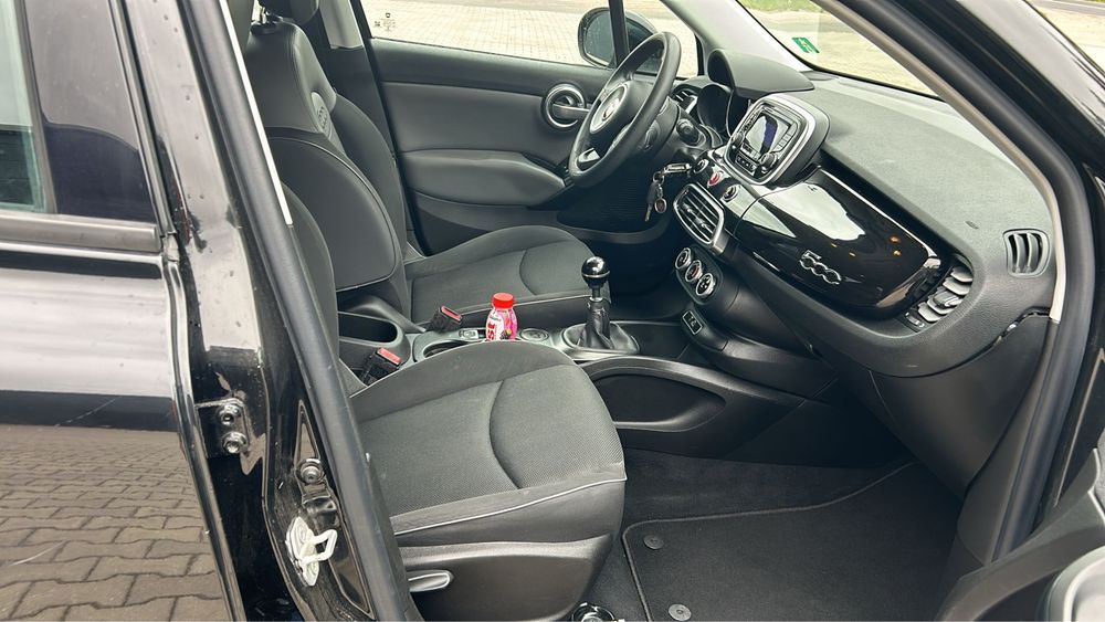 Fiat 500 X 1.6 benz 110 koni 2016 model