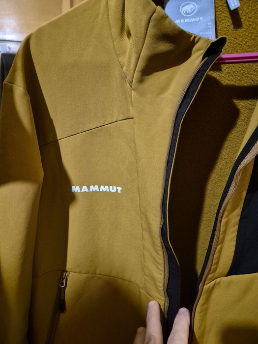 Lekki Softshell Mammut