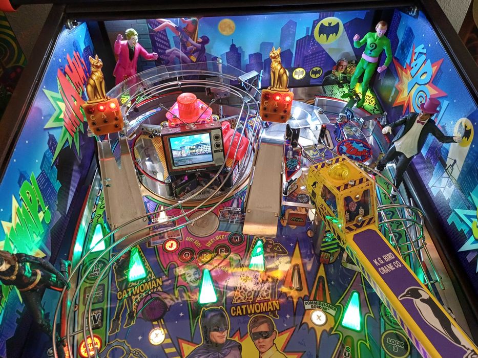 Flipper Pinball Batman 66 Premium HUO fliper flippers