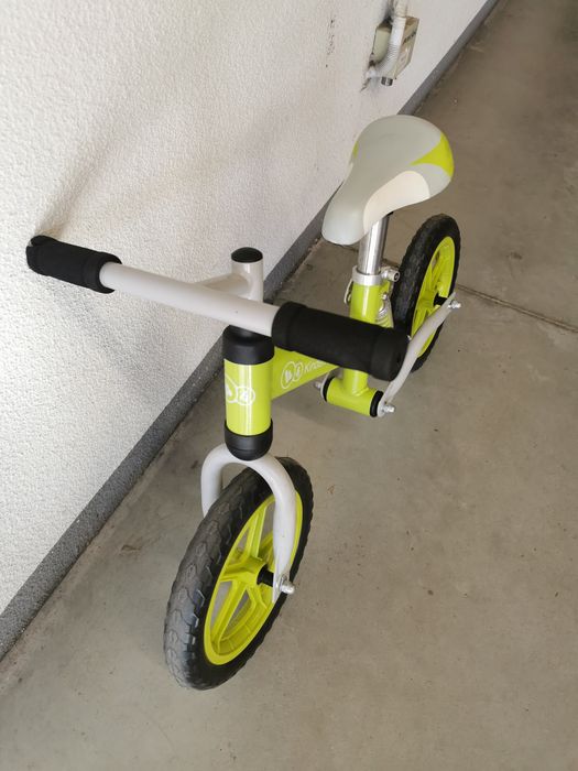 Rowerek biegowy KinderKraft z amortyzatorem, w bardzo dobrym stanie