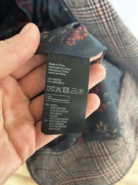 Стильний якісний жіночий піджак з латками L.O.G.G. by g&m label