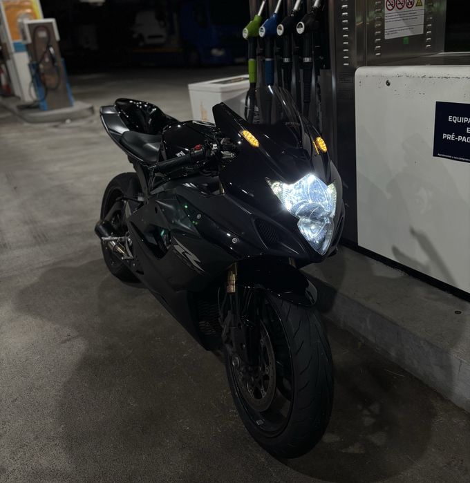 Suzuki GSX-R 1000 K6  Nacional