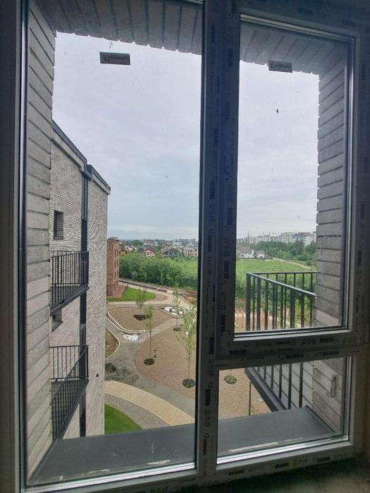 Здана 2-х кімнатна квартира в ЖК Долішній з терасою